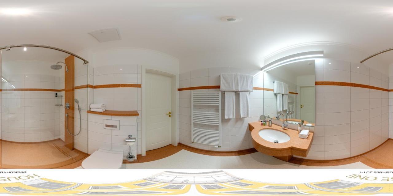 Art Hotel House One Baden-Baden Esterno foto