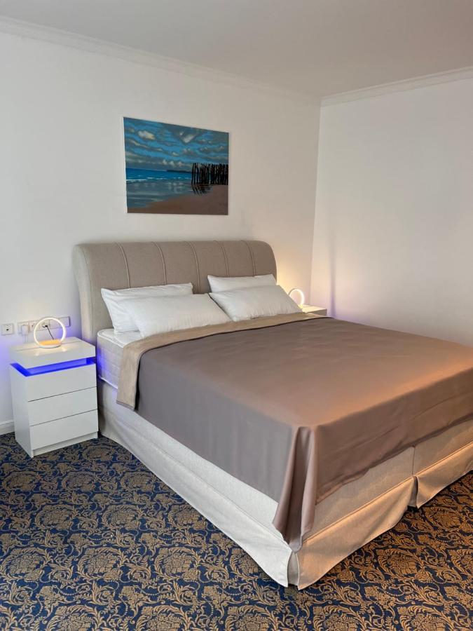 Art Hotel House One Baden-Baden Esterno foto