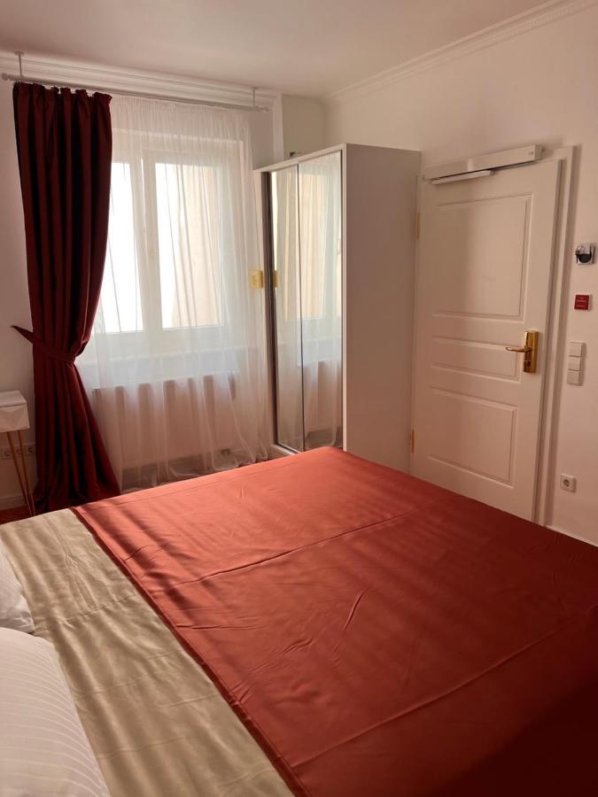 Art Hotel House One Baden-Baden Esterno foto