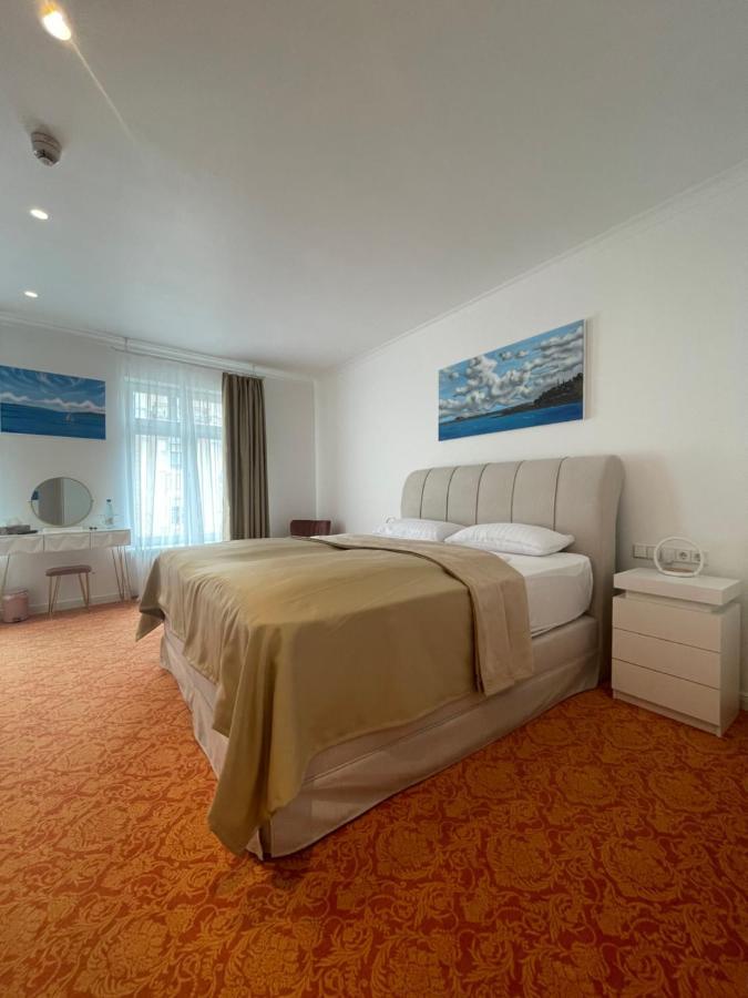 Art Hotel House One Baden-Baden Esterno foto