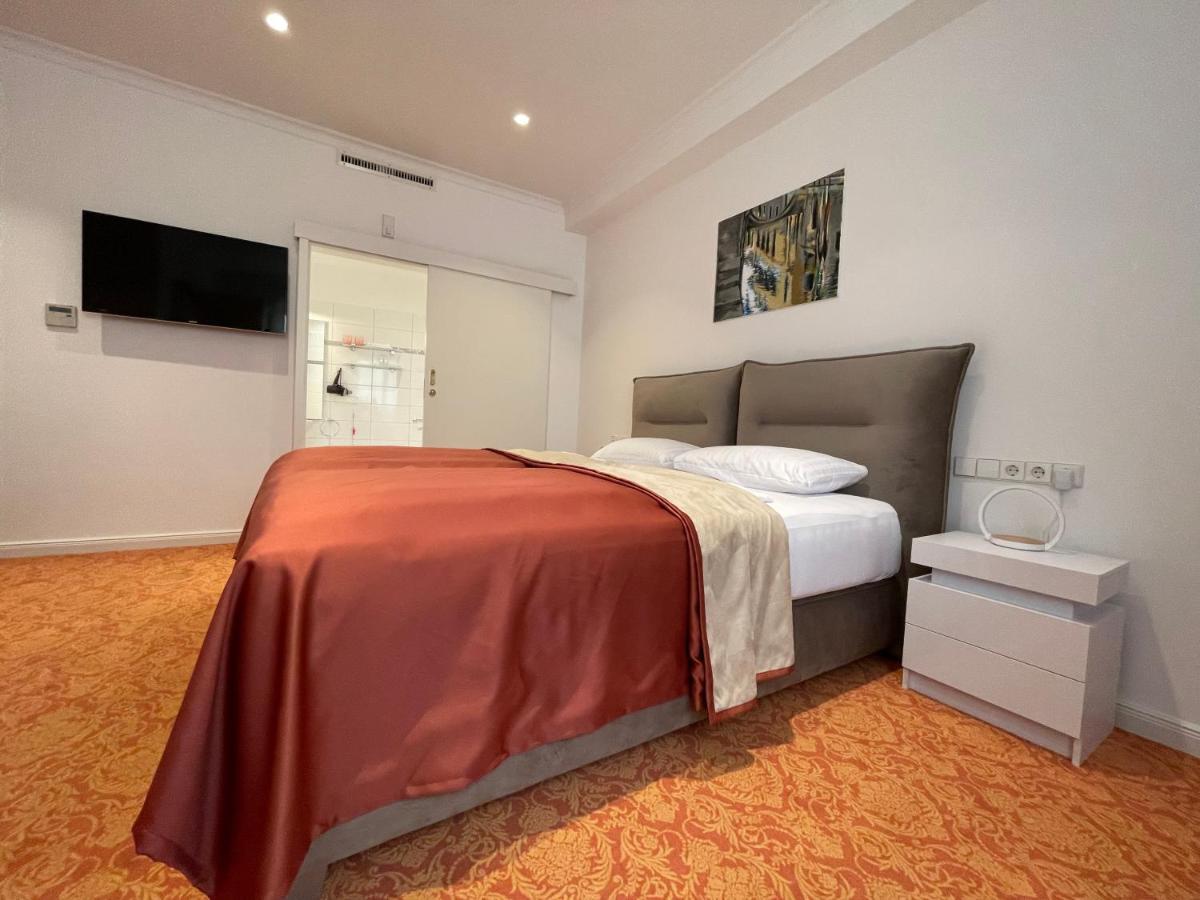 Art Hotel House One Baden-Baden Esterno foto