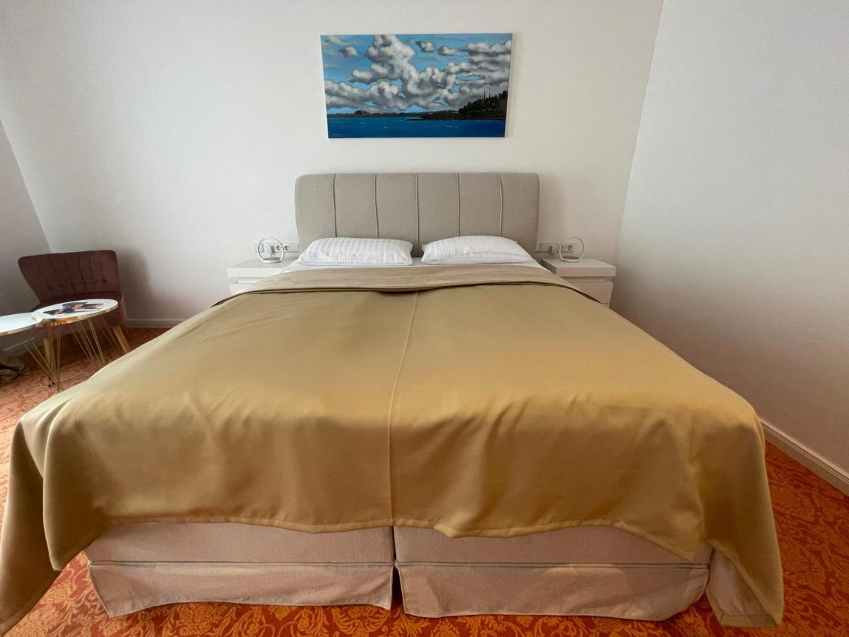 Art Hotel House One Baden-Baden Esterno foto