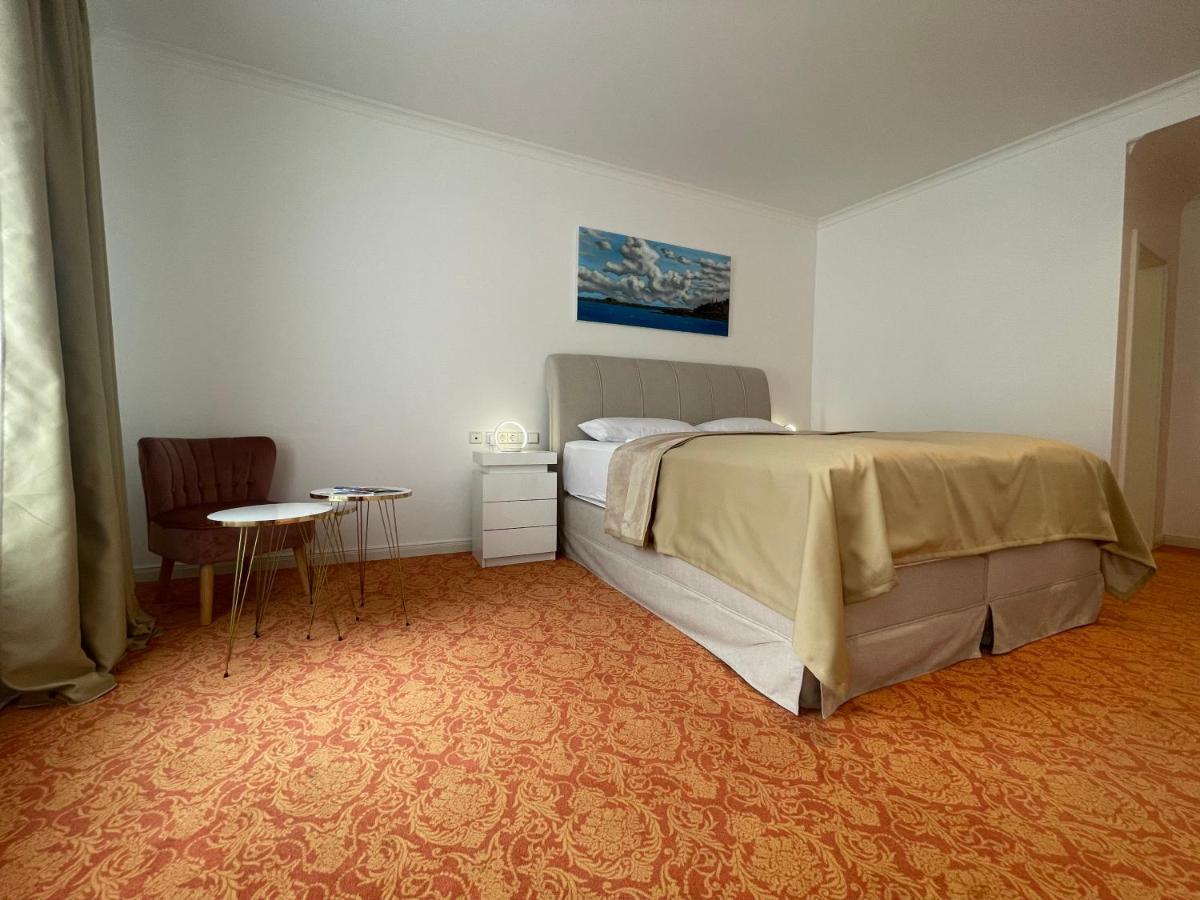 Art Hotel House One Baden-Baden Esterno foto
